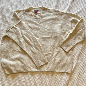 Vince Camuto Women's Cream Crewneck Sweater